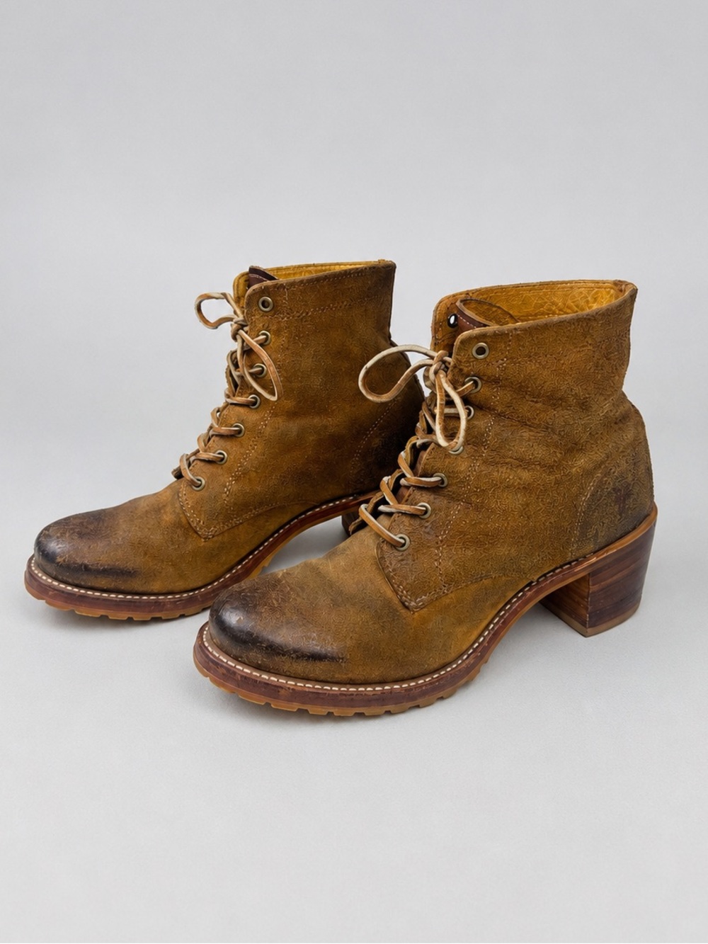 Frye Sabrina 6G Brown Waxed Suede Lace Up Combat Boots Women’s 8.5